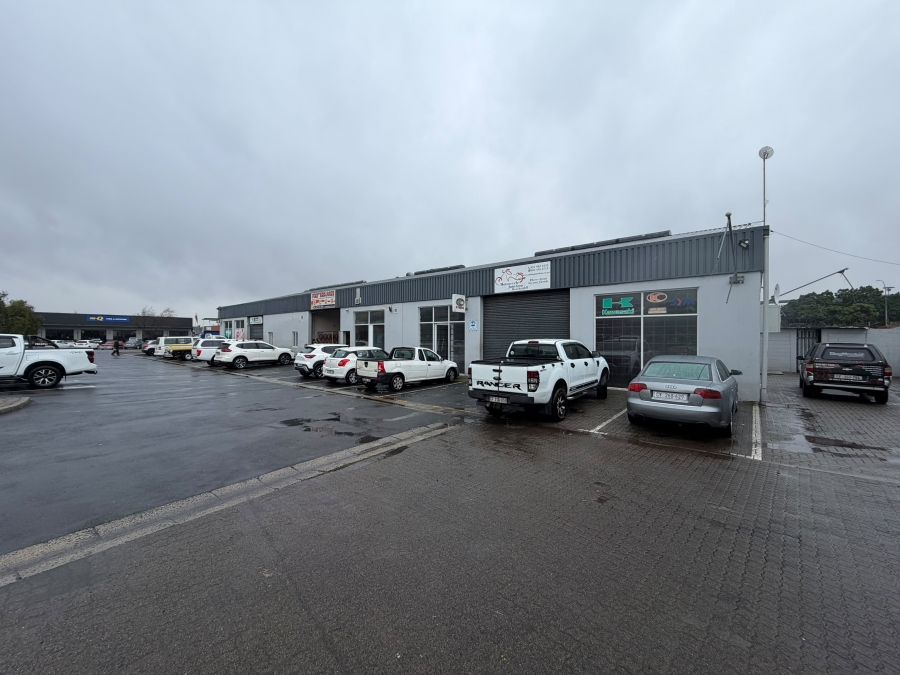 To Let Commercial Property for Rent in Brackenfell Central Western Cape